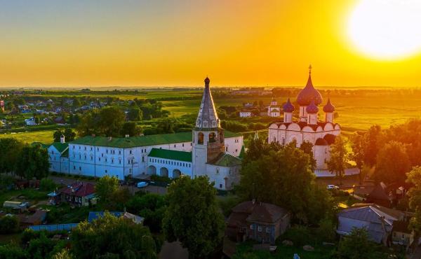В выходные по России. ТОП-5 самых популярных направлений выходного дня